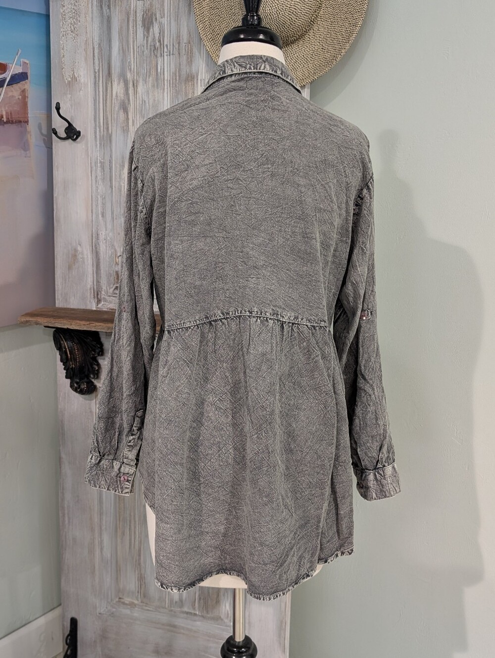 Chic Connection Embroidered Button Front Shirt - Picture 5 of 9